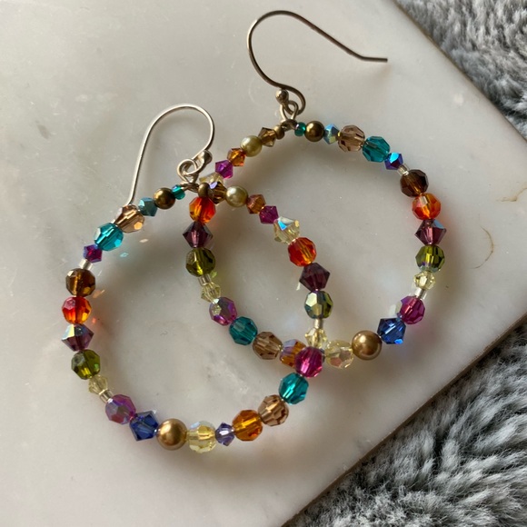 Rainbow colored glass bead hoops - Picture 1 of 6